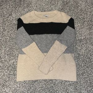 American eagle soft sweater